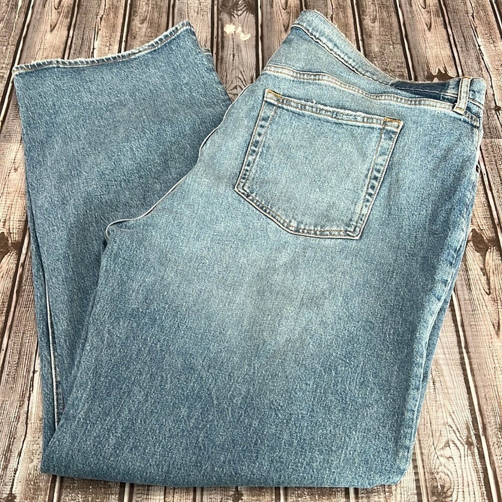Abercrombie & Fitch “The 90’s Relaxed Jean” High Rise Wide Leg size 22